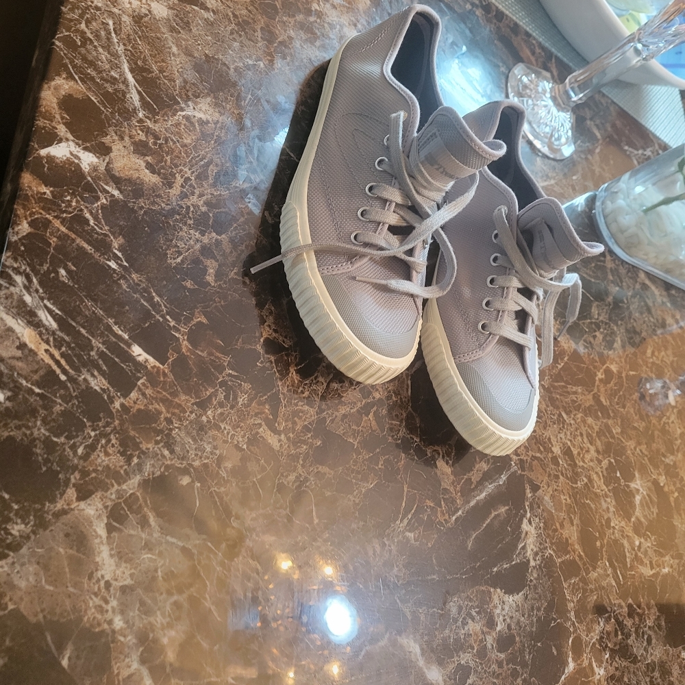 Women Sneakers